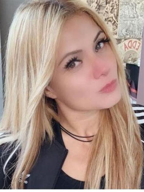 bakeca incontri a cuneo|Escort Cuneo, Annunci Donna Cerca uomo